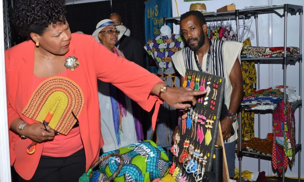 President Weekes visits CARIFESTA XIV