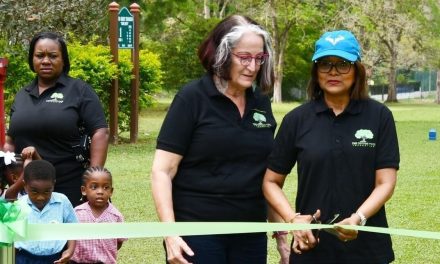 Her Excellency attends the Cotton Tree Foundation’s 20th Annual Charity Golf Tournament