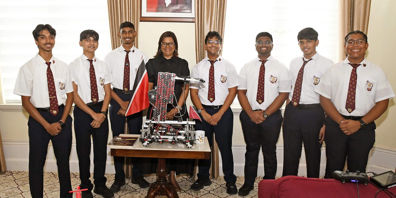 Her Excellency Meets the Presentation College, Chaguanas Robotics Team