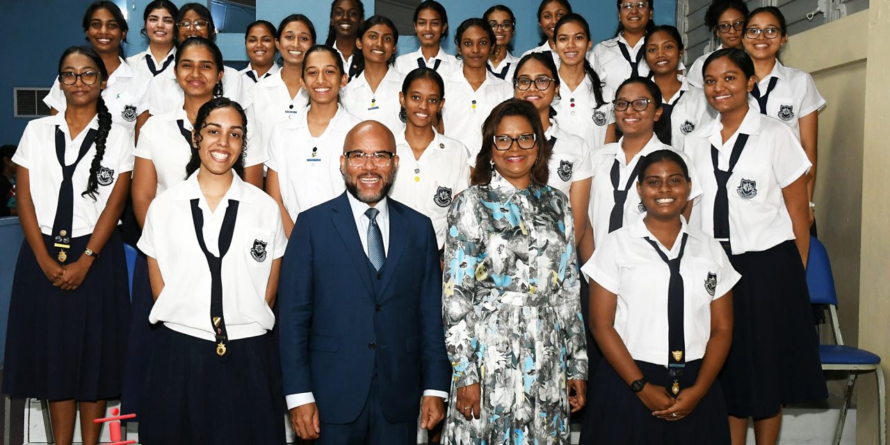 Their Excellencies visit Four Schools in the Victoria Education District