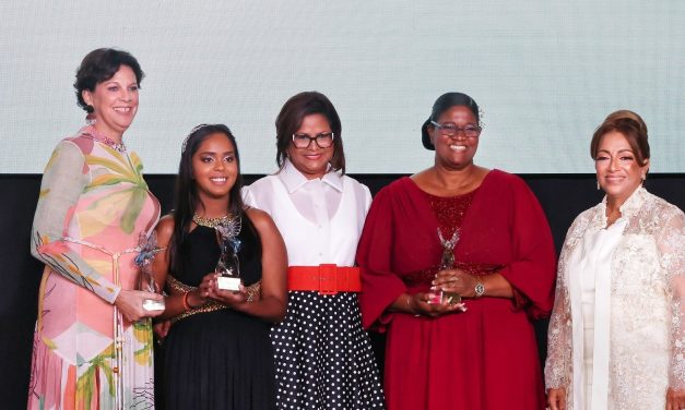 Her Excellency delivers the Feature Address at the IWFTT 4th Inspirational Women Awards Gala