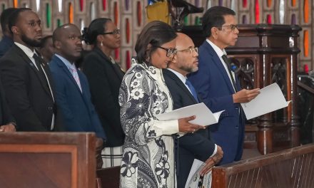 Their Excellencies attend Opening Service of the 152nd Diocesan Synod of the Anglican Church